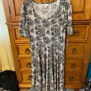 Lularoe Nicole Dress